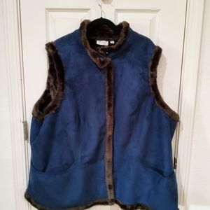 Navy/Chocolate Vest